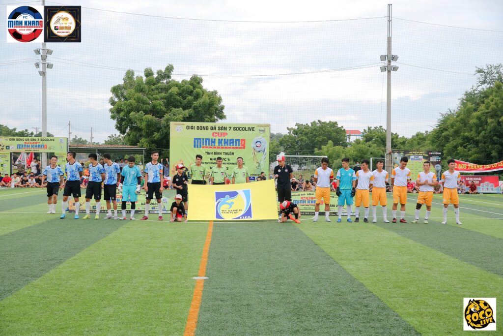Tôm Thẻ Chân Trắng FC giao tranh cùng Phúc Tuyền FC