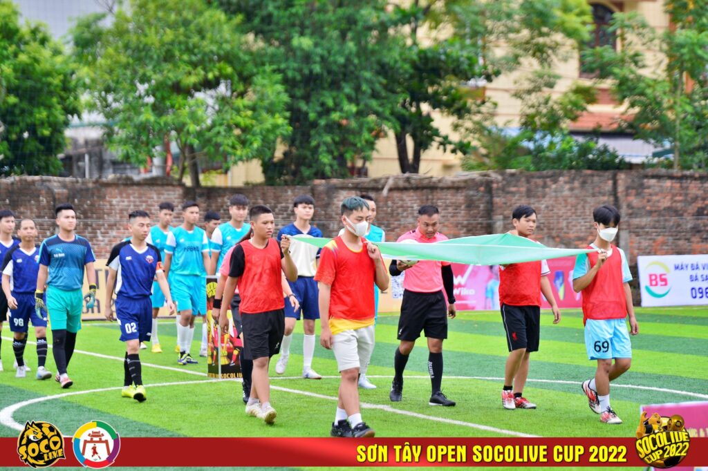 Màn ra sân giữa Cái Bang Fc Vs Lại Thượng Fc tại Vòng 1 Sơn Tây Open Socolive cup 2022