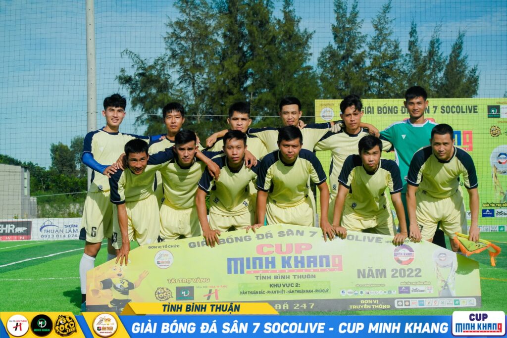 Đội hình ra sân Xây Lắp Điện Hoàng Gia FC tại Giải sân 7 Bình Thuận Socolive Cup Minh Khang