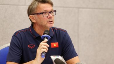 HLV Philippe Troussier và hợp đồng mới với tuyển Việt Nam